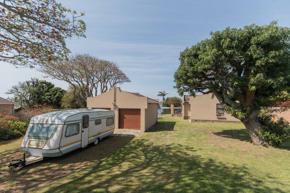 House For Sale in Miramar - Photo 4