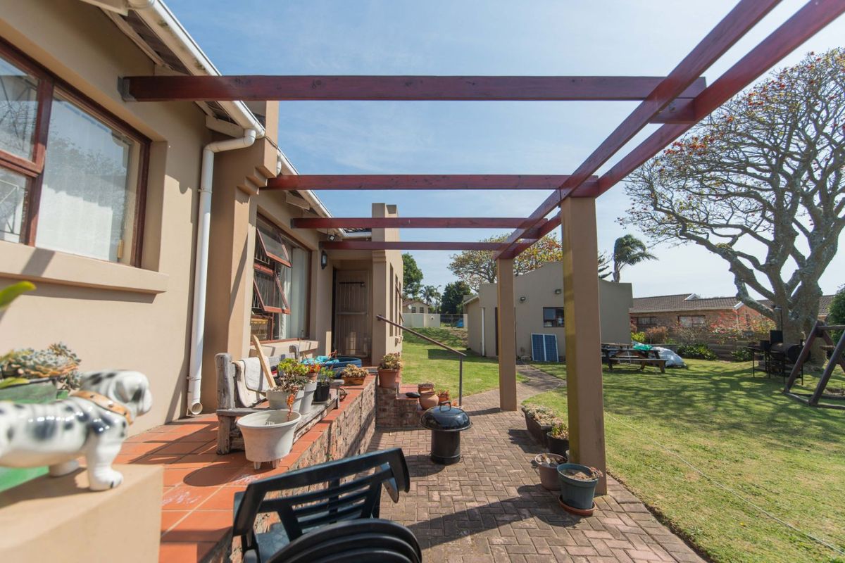 House For Sale in Miramar - Photo 3