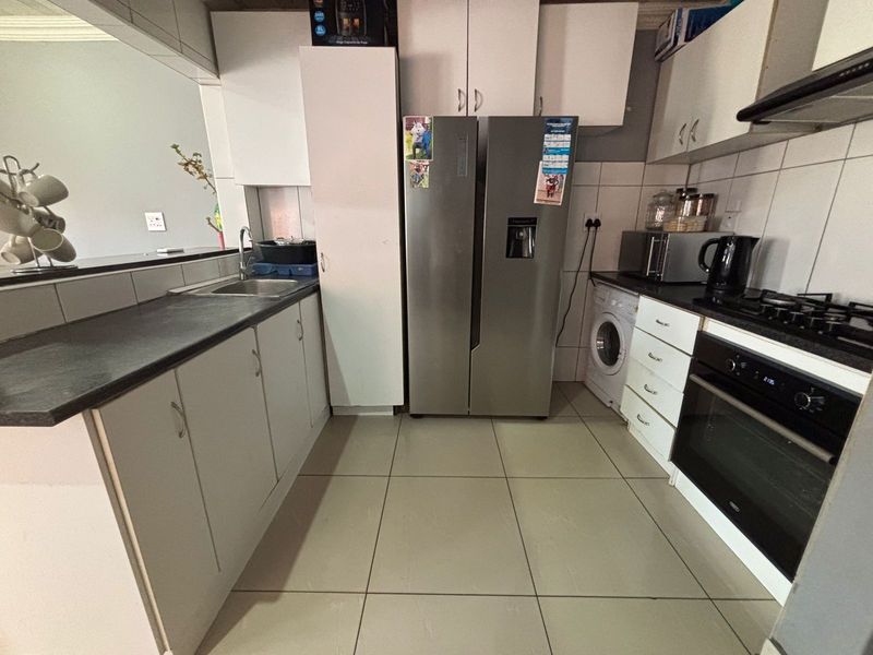 House For Sale in Goudrand - Photo 4