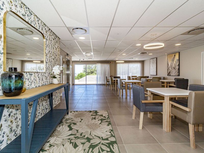 Apartment For Sale in Heritage Park - Photo 6