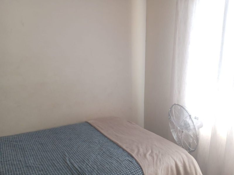 Townhouse For Sale in Annlin - Photo 6