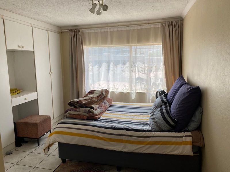 Apartment For Sale in Glenanda - Photo 7