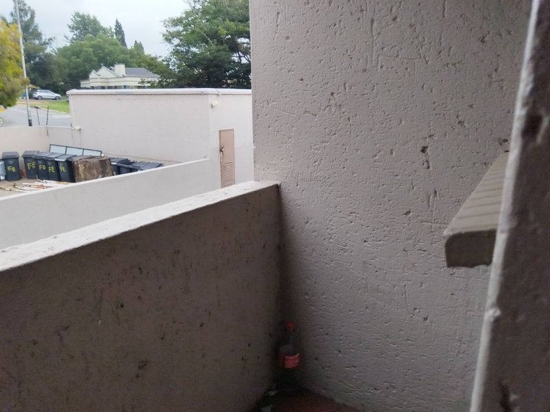 Apartment For Sale in Glenanda - Photo 6