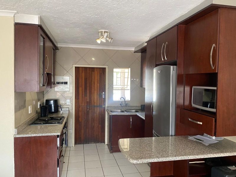 Apartment For Sale in Glenanda - Photo 4