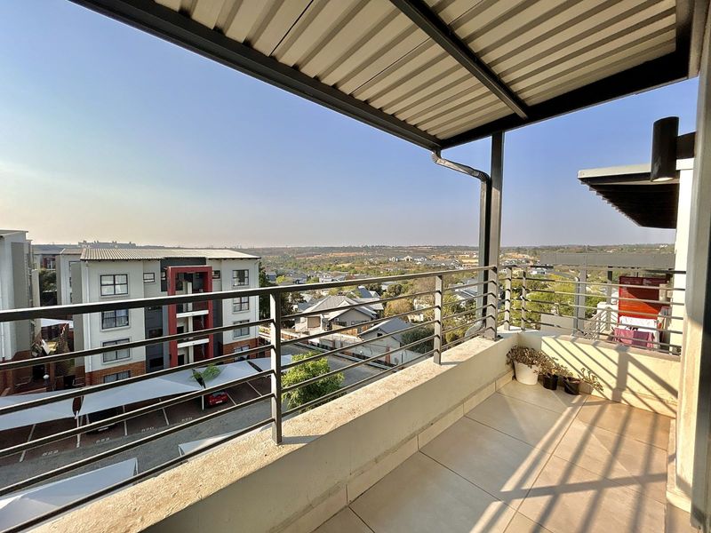 Apartment For Sale in Fourways - Photo 8