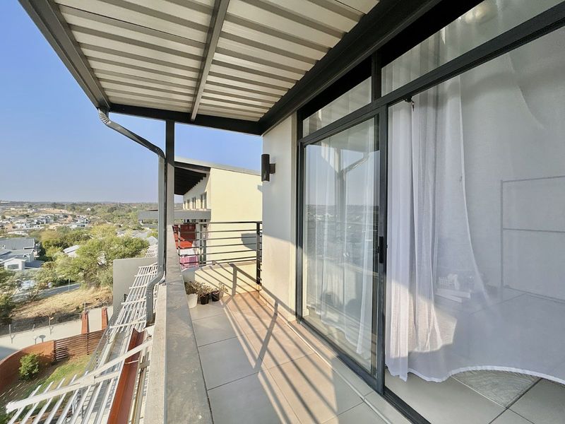 Apartment For Sale in Fourways - Photo 9