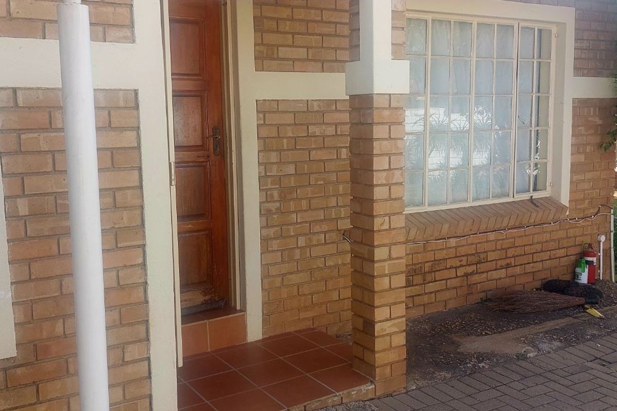 House For Sale in Serala View - Photo 2