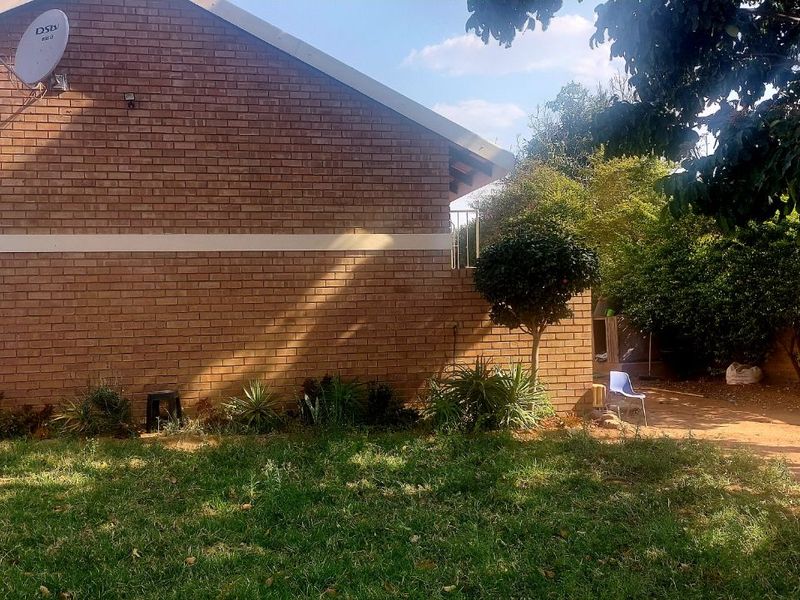 House For Sale in Serala View - Photo 4