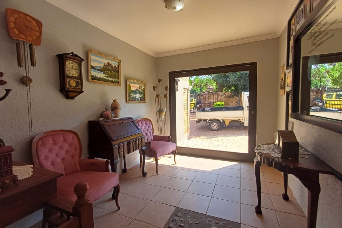 House For Sale in Doringkruin - Photo 3