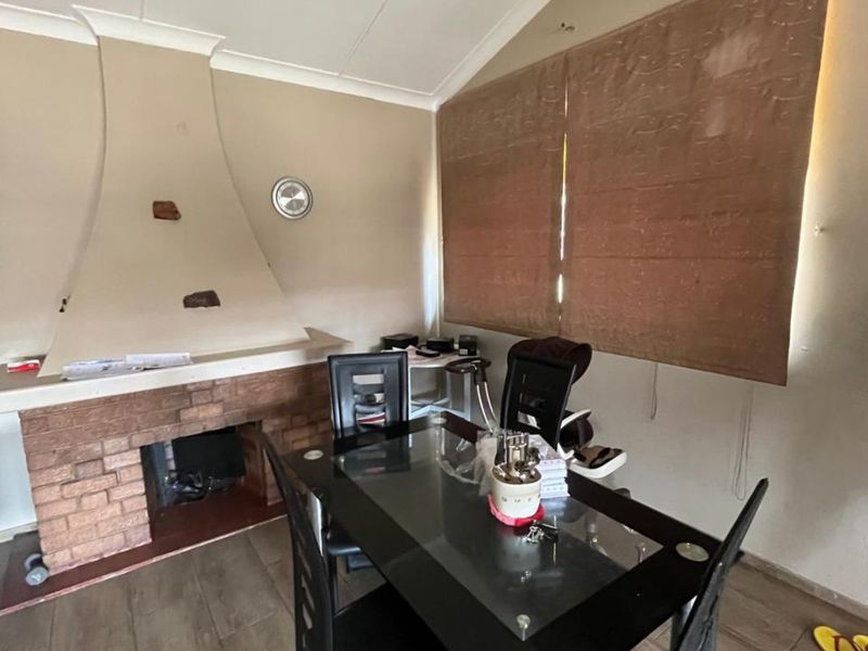 House For Sale in Pretoria Gardens - Photo 5