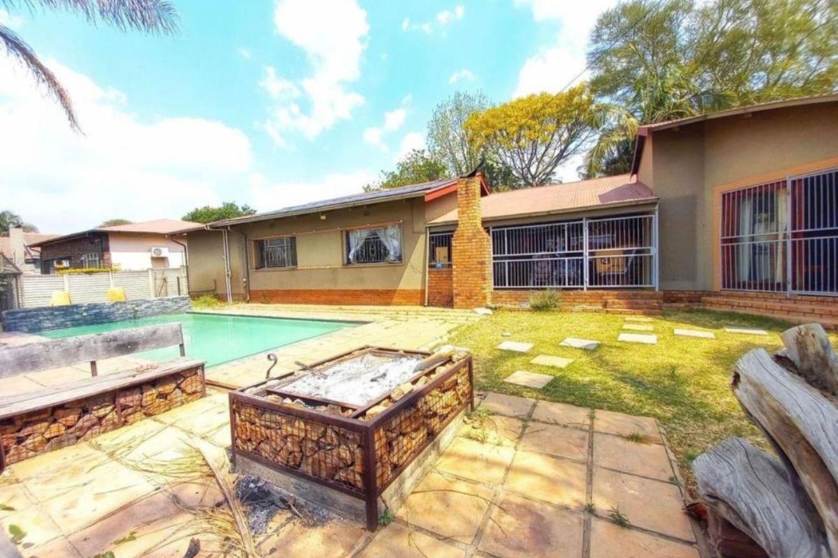 House For Sale in Pretoria Gardens - Photo 2