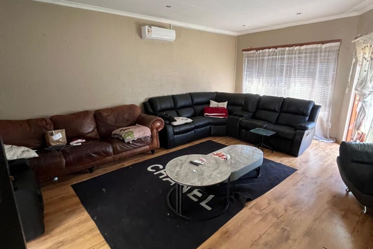 House For Sale in Pretoria Gardens - Photo 4