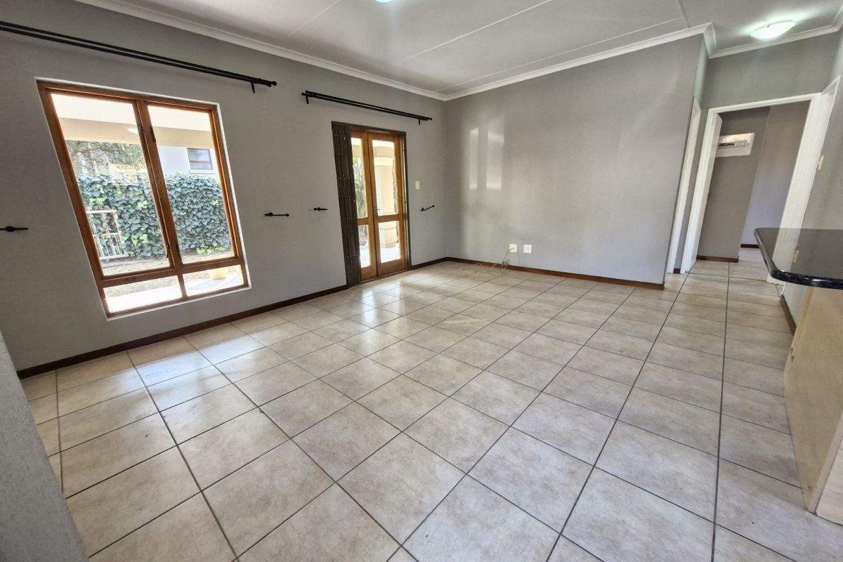 Townhouse For Sale in Fourways - Photo 3