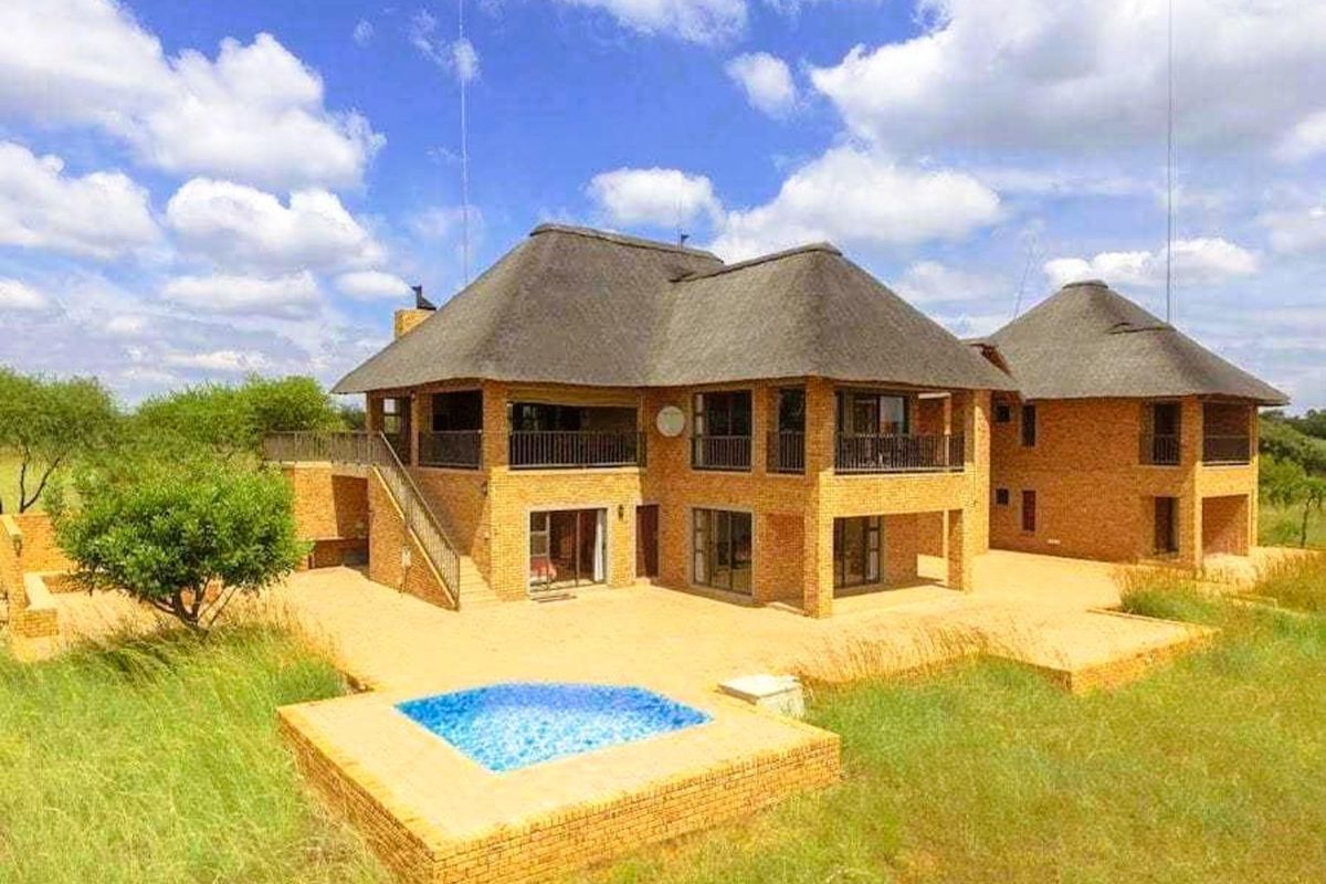 House For Sale in Zebula Golf Estate - Photo 4