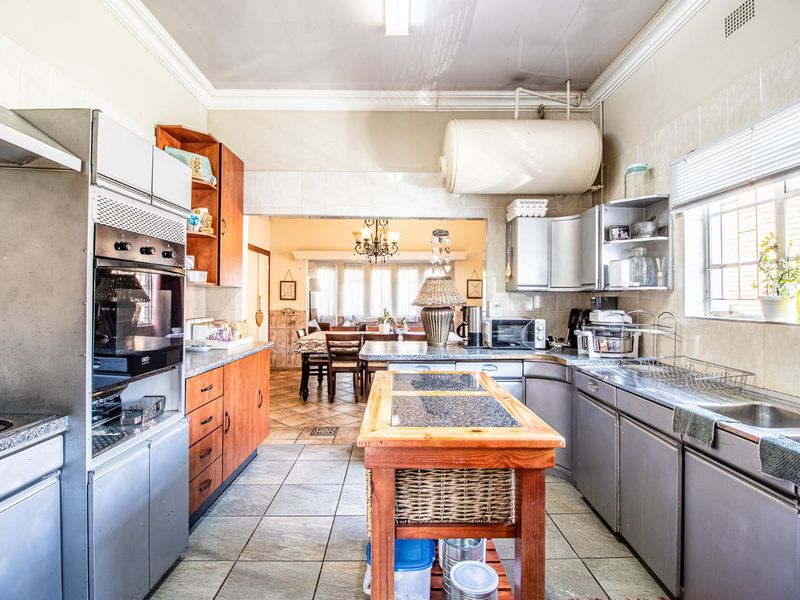 House For Sale in Villieria - Photo 6