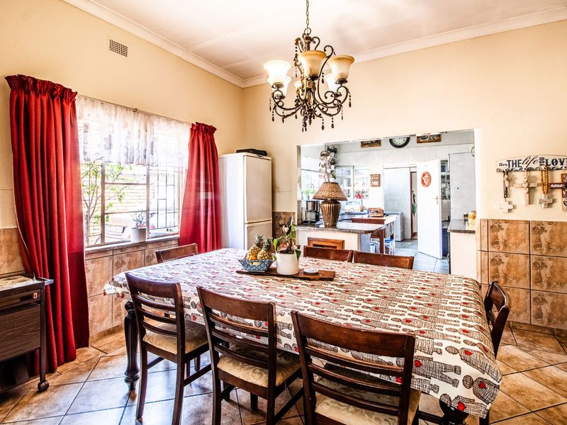 House For Sale in Villieria - Photo 9