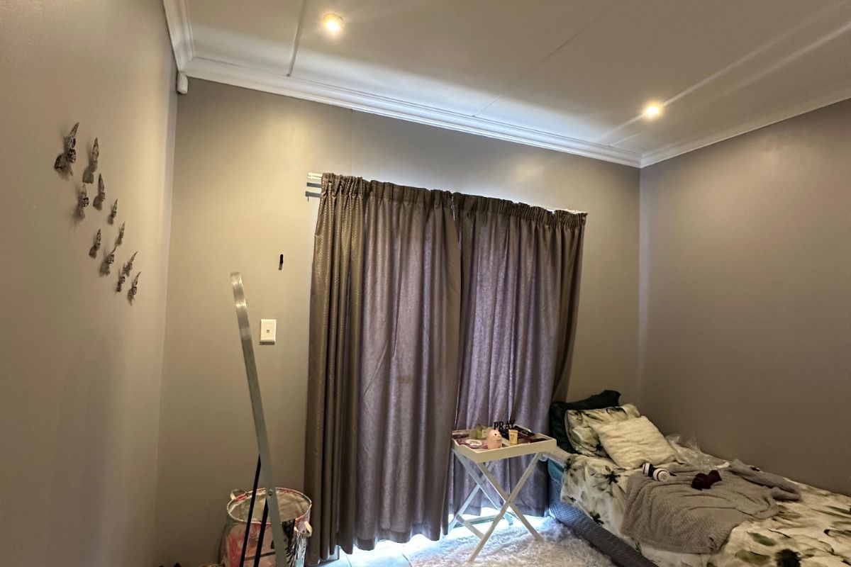 Apartment For Sale in Universitas - Photo 4