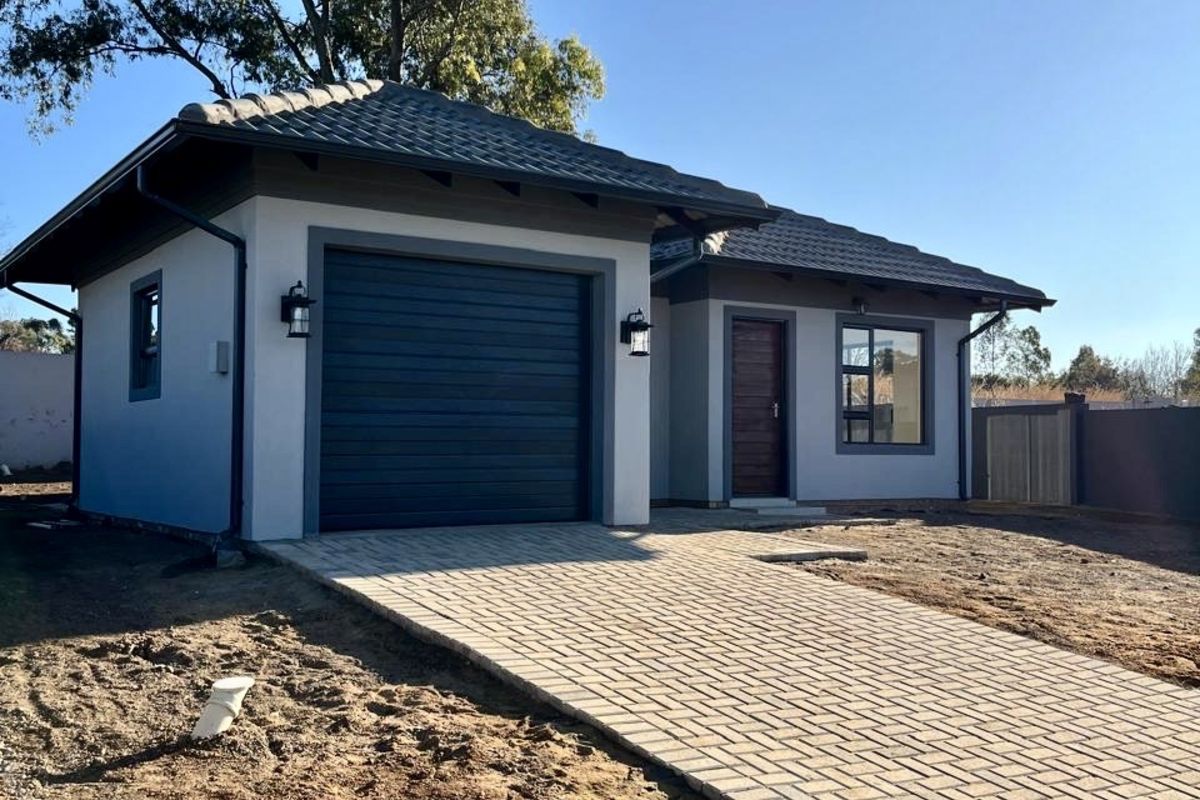 House For Sale in Klerksoord - Photo 3