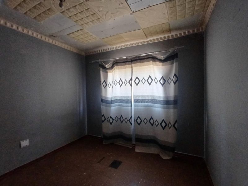 House For Sale in Randlespark - Photo 7