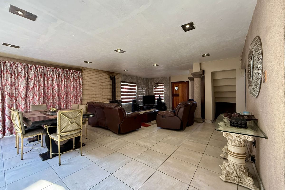 House For Sale in Illiondale - Photo 5