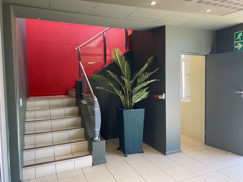 Commercial To Rent in Silvertree Estate - Photo 7