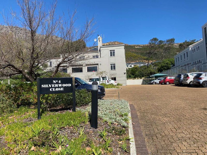 Commercial To Rent in Silvertree Estate - Photo 3