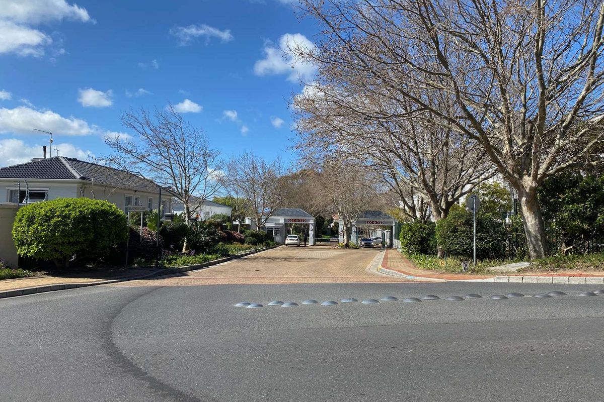 Commercial To Rent in Silvertree Estate - Photo 5