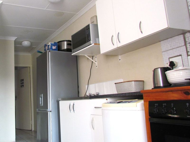 House For Sale in Walmer Link - Photo 7