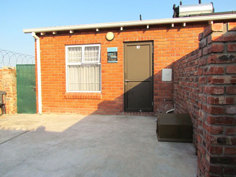 House For Sale in Walmer Link - Photo 4
