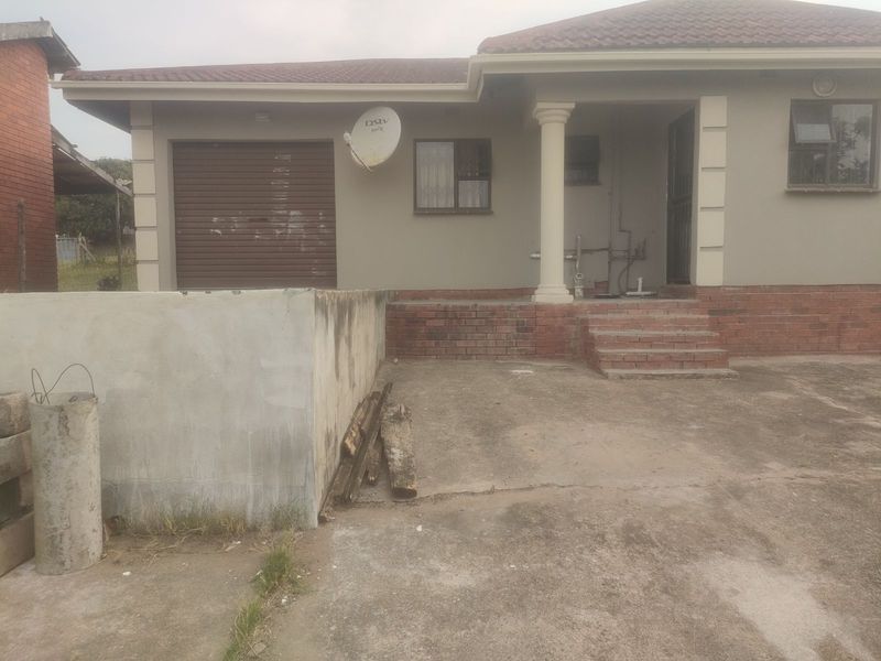 House For Sale in Esikhawini Central - Photo 4