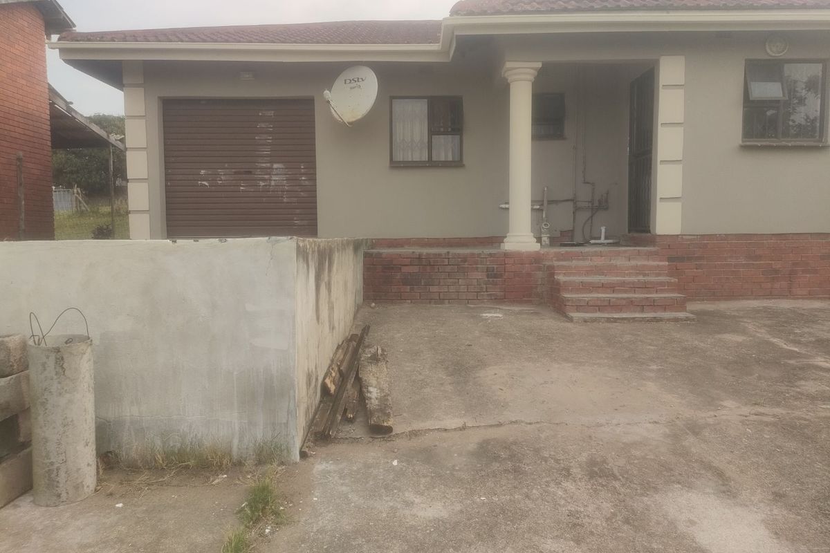 House For Sale in Esikhawini Central - Photo 4