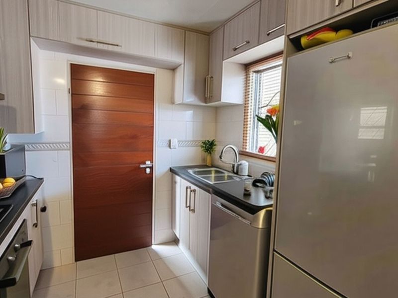 House For Sale in Riverside View - Photo 6