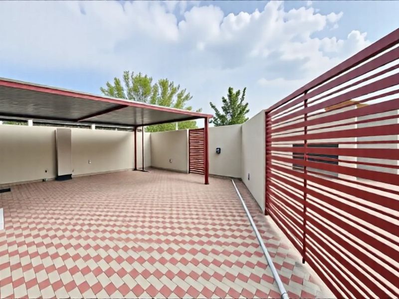 House For Sale in Riverside View - Photo 3