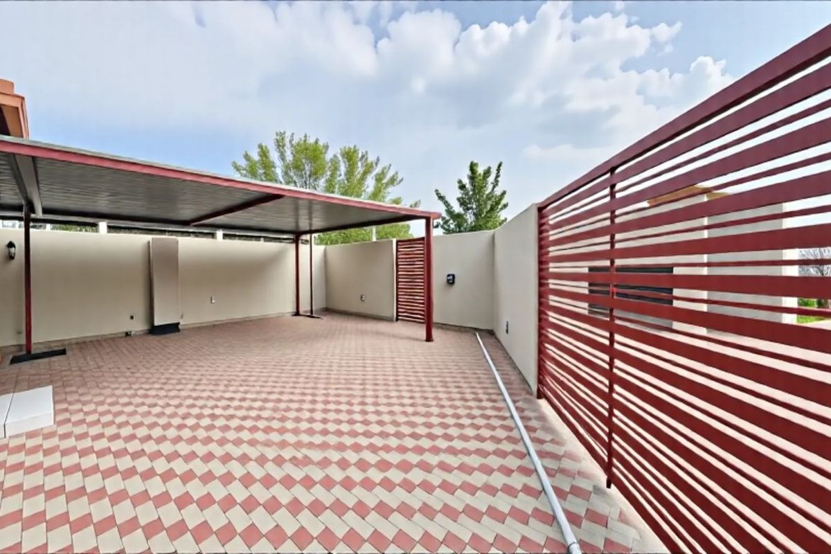 House For Sale in Riverside View - Photo 3