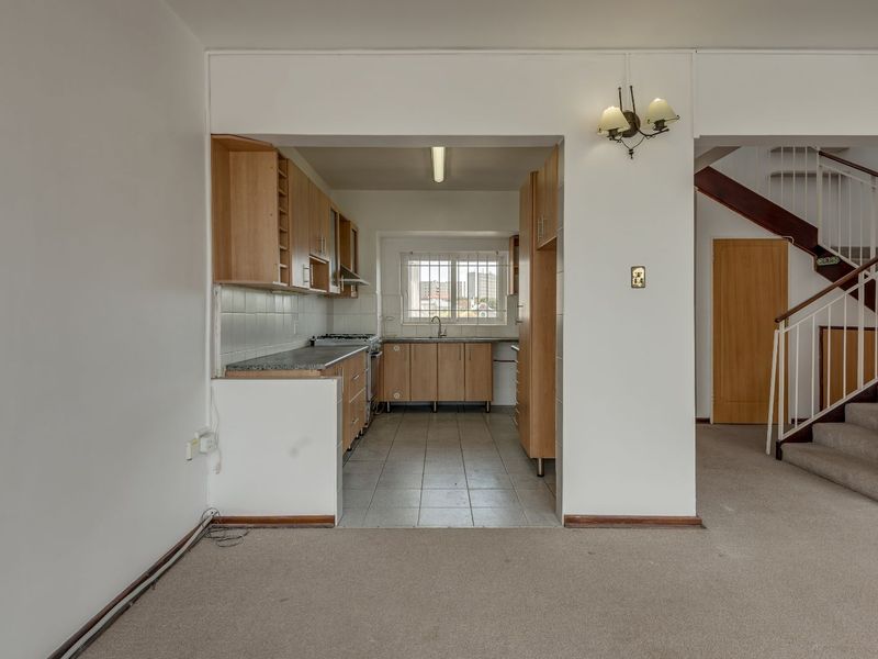 Apartment For Sale in Richmond Hill - Photo 10