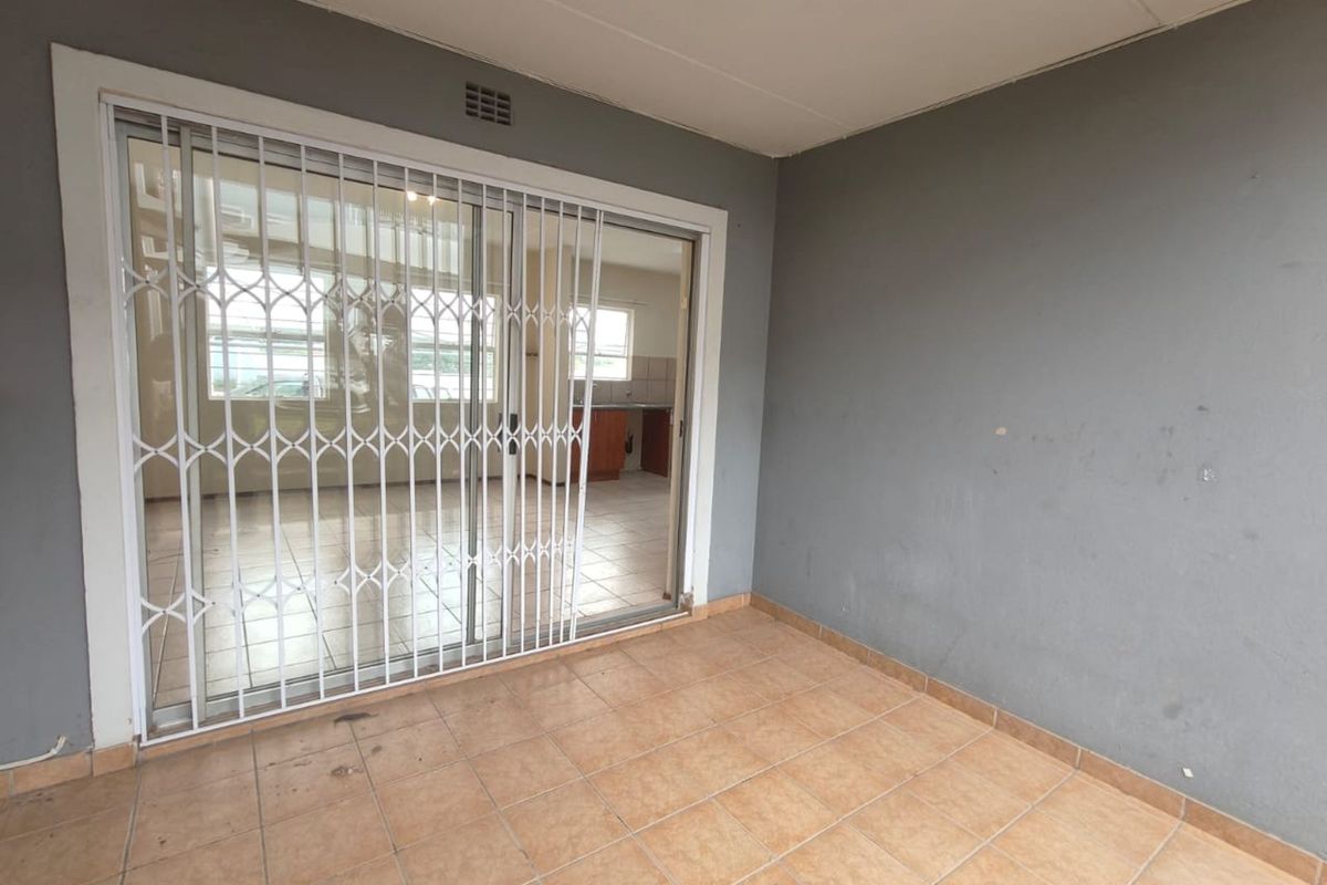Apartment For Sale in Ferndale - Photo 3