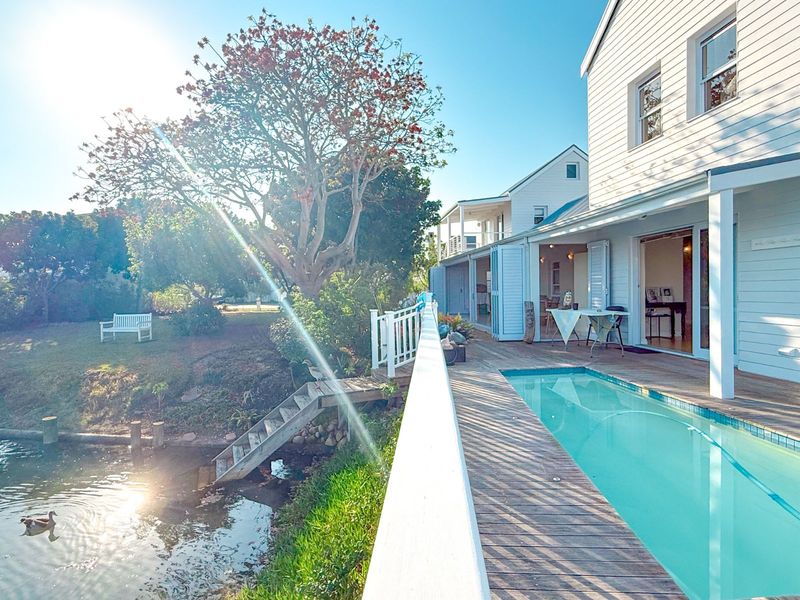 House For Sale in Thesen Islands - Photo 2