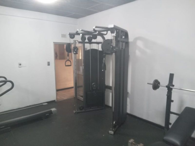 Apartment For Sale in Muckleneuk - Photo 9