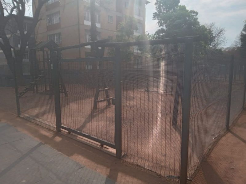 Apartment For Sale in Muckleneuk - Photo 4