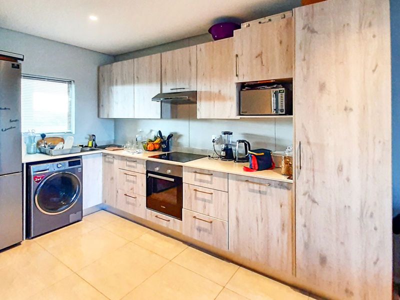 Apartment For Sale in Seaward Estates - Photo 3