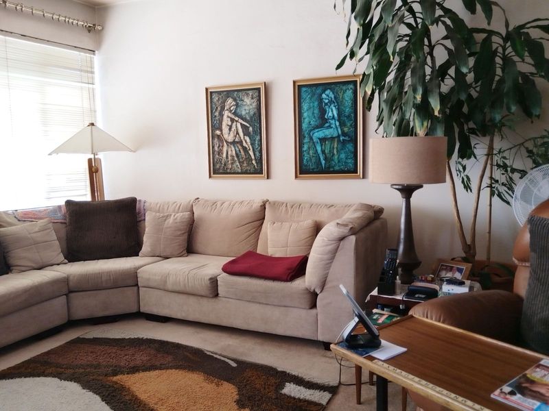 Apartment For Sale in Parktown - Photo 5