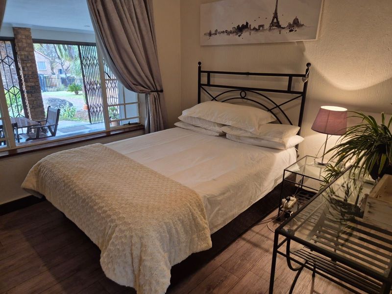 House For Sale in Strijdompark - Photo 8