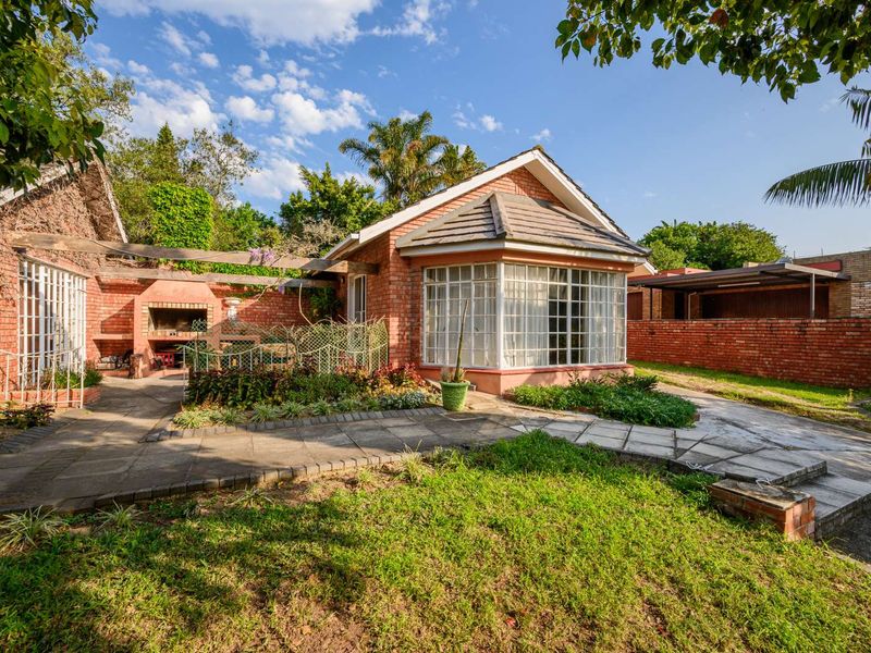 House For Sale in Weybridge Park - Photo 6