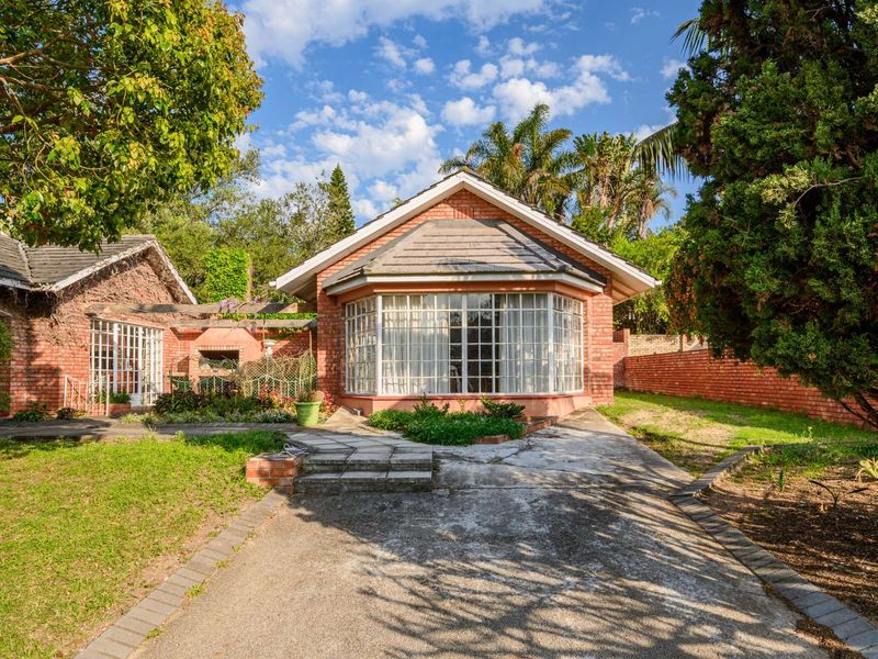 House For Sale in Weybridge Park - Photo 4