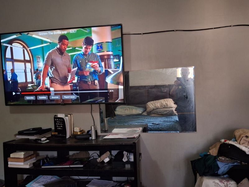 House For Sale in Mountain View - Photo 7