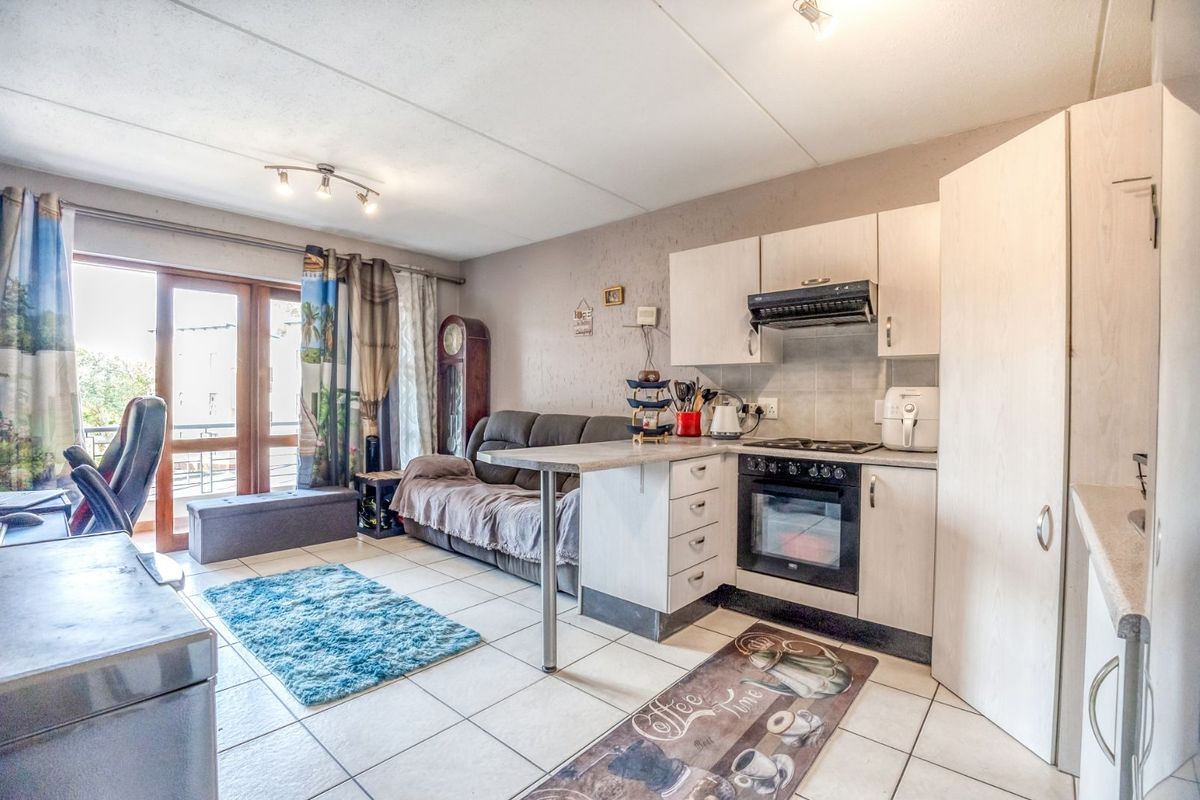 Apartment For Sale in Ferndale - Photo 4