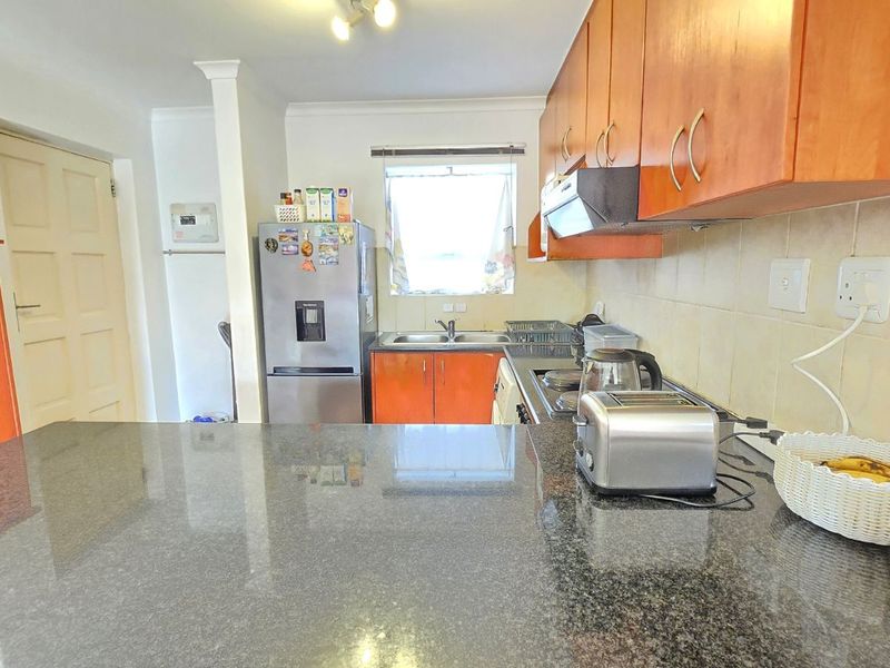 Apartment For Sale in Van Der Stel - Photo 6