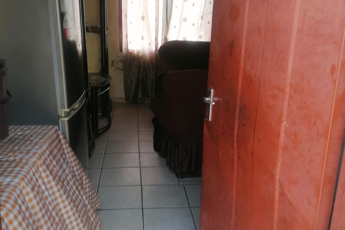 House For Sale in Phagameng - Photo 4
