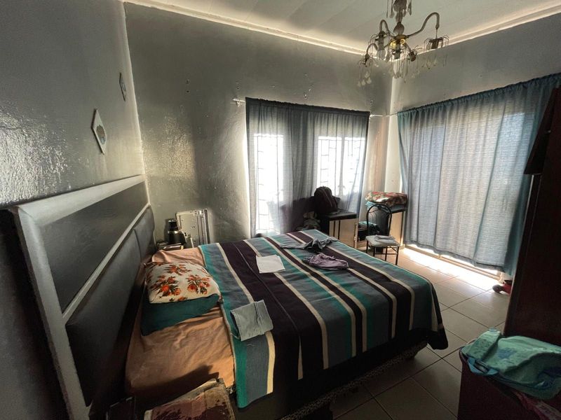 House For Sale in Roodepan - Photo 10