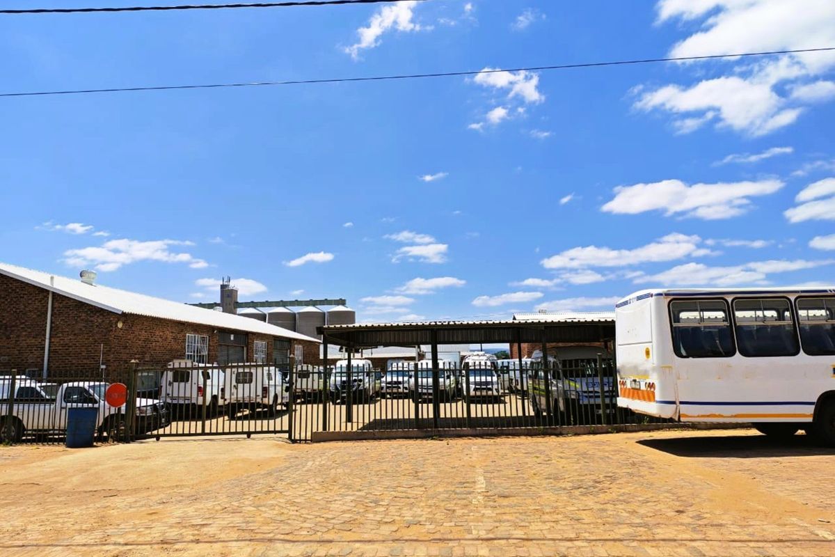 Industrial For Sale in Modimolle Central - Photo 2